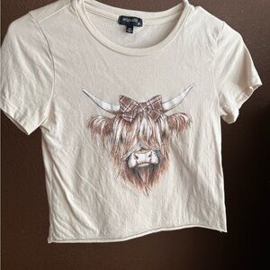 Cream Graphic Tee with Highland Cow Design